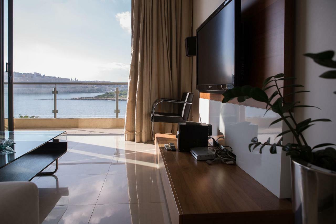 Tigne Seafront Apartment Sliema Buitenkant foto